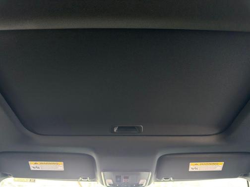 Platinum White Pearl 2026 Honda Civic Si Base