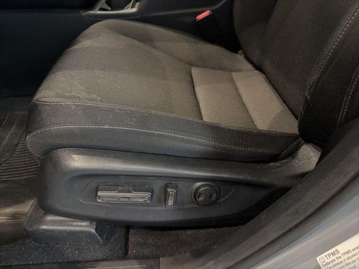 sparkle silver metallic 2024 Honda CR-V EX 2WD