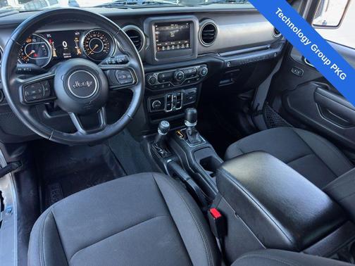 2022 Jeep Wrangler Willys