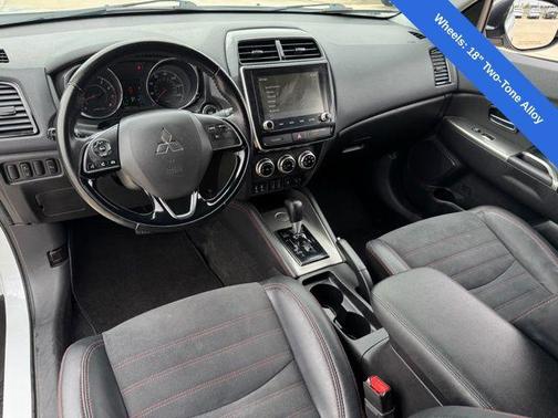2022 Mitsubishi Outlander Sport SE