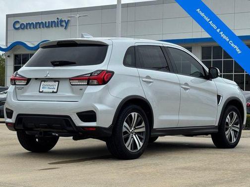 2022 Mitsubishi Outlander Sport SE
