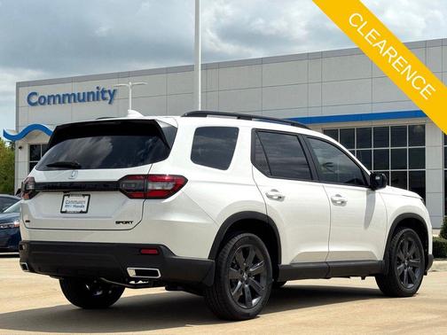 2025 Honda Pilot Sport