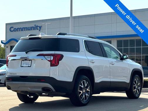 2023 GMC Acadia AWD SLT