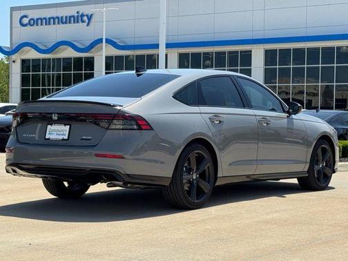 2025 Honda Accord Hybrid Base