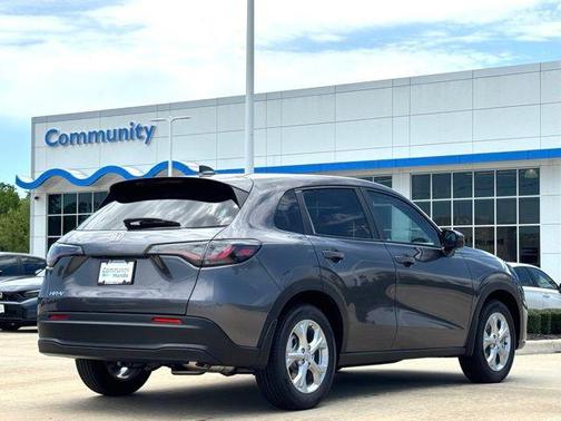 2025 Honda HR-V LX