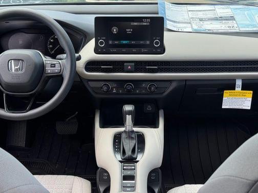 2025 Honda HR-V LX