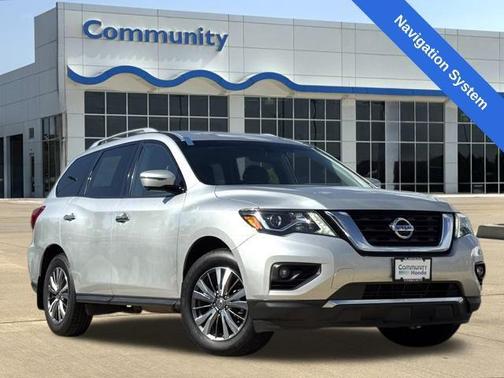 2019 Nissan Pathfinder SL