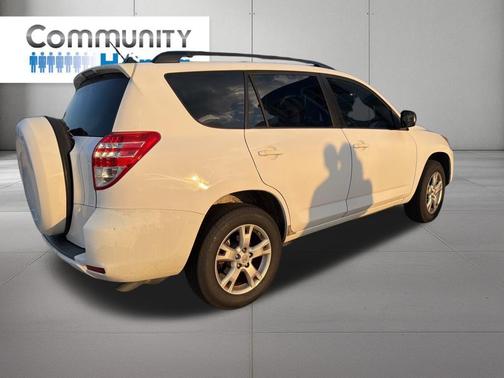 2011 Toyota RAV4 Base