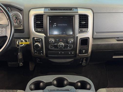 Flame Red Clearcoat 2019 RAM 1500 Big Horn