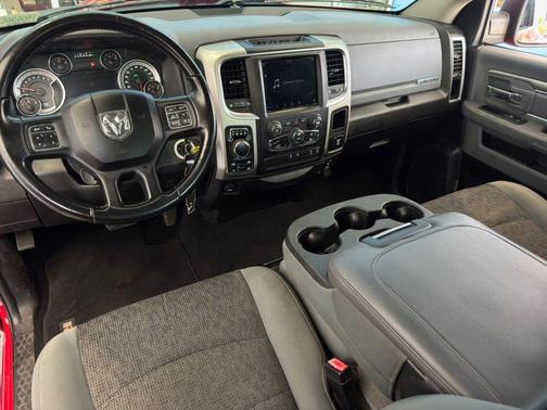 Flame Red Clearcoat 2019 RAM 1500 Big Horn