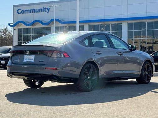 2025 Honda Accord Hybrid Base
