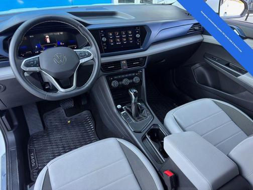 2024 Volkswagen Taos 1.5T SE