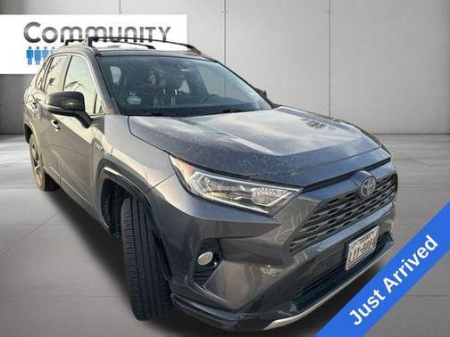 2019 Toyota RAV4 Hybrid SE