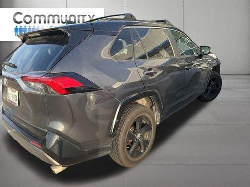 2019 Toyota RAV4 Hybrid SE