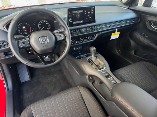 2026 Honda HR-V 2WD Sport
