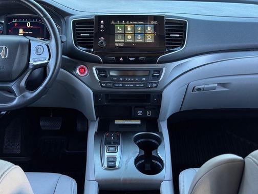 2022 Honda Pilot 2WD Special Edition