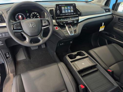 Crystal Black Pearl 2026 Honda Odyssey EX-L
