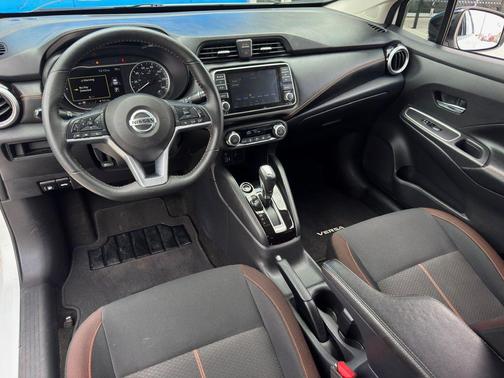 2020 Nissan Versa 1.6 S