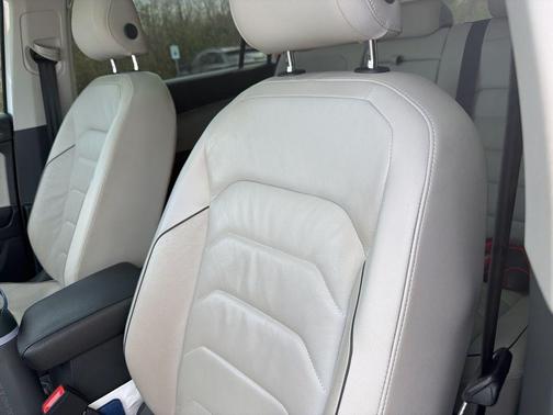 2018 Volkswagen Tiguan 2.0T SEL