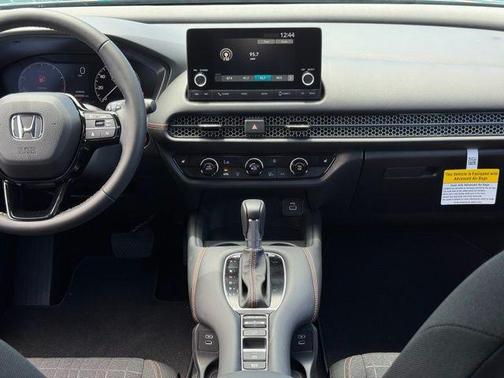 2025 Honda HR-V 2WD Sport