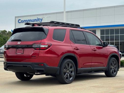 Radiant Red Metallic II 2026 Honda Pilot Sport