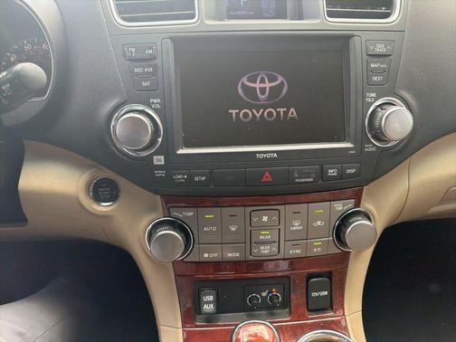 2011 Toyota Highlander Limited