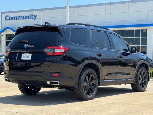 2025 Honda Pilot Black Edition