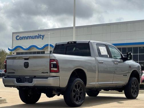2024 RAM 2500 Laramie Crew Cab 4x4 6'4' Box