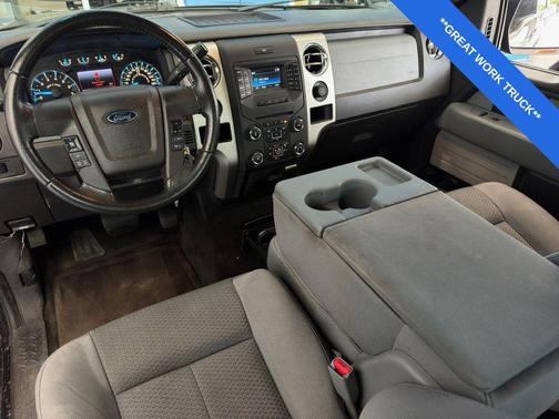 TUXEDO BLACK METALLIC 2014 Ford F-150 XLT