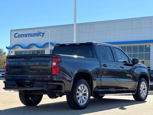 2021 Chevrolet Silverado 1500 Custom