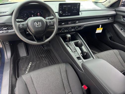 Canyon River Blue Metallic 2026 Honda Accord SE