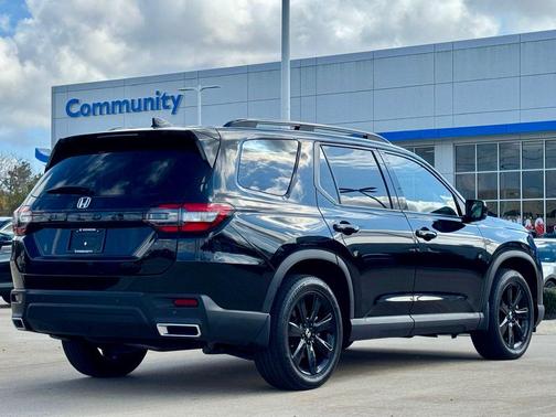 2025 Honda Pilot Black Edition