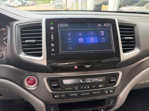 Crystal Black Pearl 2016 Honda Pilot EX-L