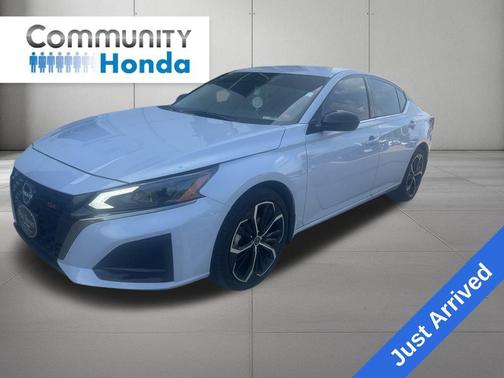 2025 Nissan Altima SR AWD