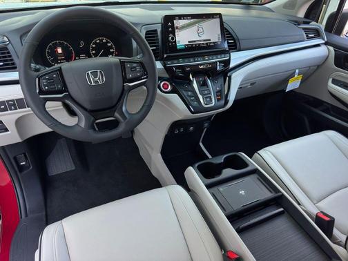 Radiant Red Metallic II 2027 Honda Odyssey Touring