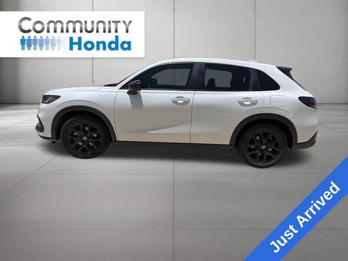 Platinum White 2023 Honda HR-V 2WD Sport