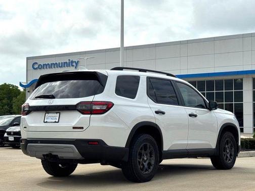 2025 Honda Pilot TrailSport