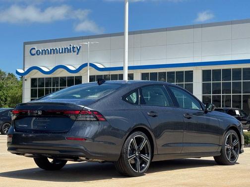Meteorite Gray Metallic 2026 Honda Accord SE