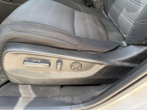 2022 Honda CR-V 2WD EX