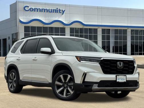 2025 Honda Pilot Touring 8-Passenger