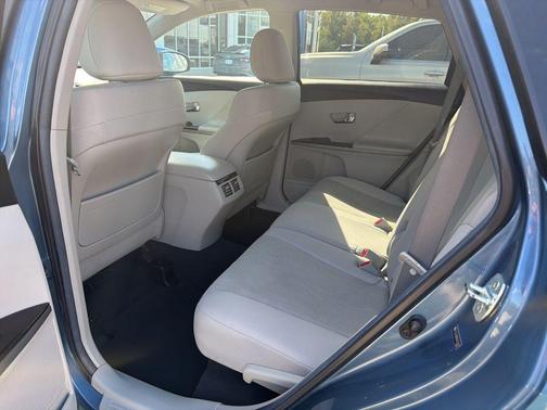 2011 Toyota Venza Base
