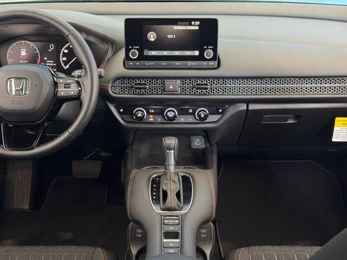 2025 Honda HR-V 2WD Sport