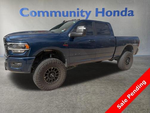 2024 RAM 2500 Laramie Crew Cab 4x4 6'4' Box