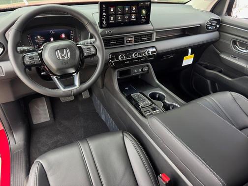 2026 Honda Pilot Touring 8-Passenger