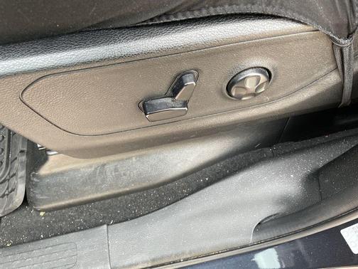 Maximum Steel Metallic Clearcoat 2019 RAM 1500 Big Horn