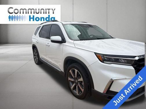 2024 Honda Pilot Touring 8-Passenger