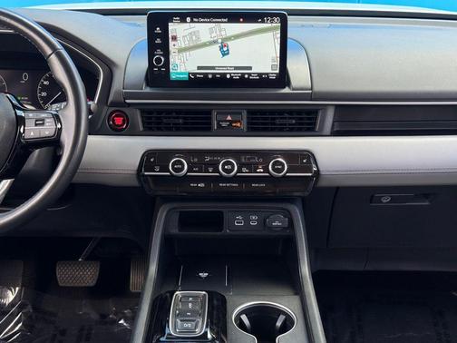 2024 Honda Pilot Touring 8-Passenger