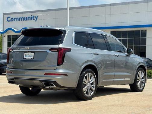 2023 Cadillac XT6 Premium Luxury FWD