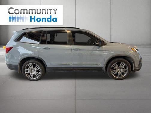 2022 Honda Pilot 2WD Sport