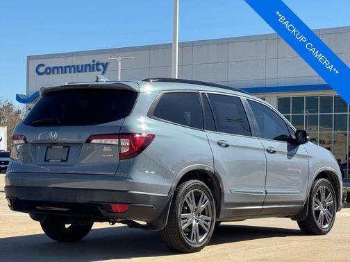 2022 Honda Pilot 2WD Sport